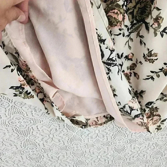 Lucylove High Neck Strappy Neckline Floral Mini Chiffon Dress  M - Picture 6 of 8